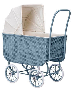 ByASTRUP Poppenwagen Retro Rotan blauw