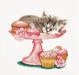 Thea Gouverneur - Borduurpakket met telpatroon - 742A - Voorgesorteerde DMC Garens - Sweet as Sugar - Aida - 31 cm x 30 cm - DIY Kit