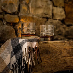 Whiskyglazen Gegraveerd Sportvissen 2 stuks - Just Slate Company Scotland