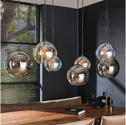 Hanglamp 7 Lampen - Multi Globe XL - Artic Zwart - Metaal - Glas - Woonkamer - Keuken - LED Lichtbron - In Hoogte verstelbaar tot 150 cm - Exclusief Lichtbron - Voedingstype Netstroom