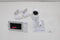 Alecto DVM2043 - Babyfoon met Camera - 4,3 inch Scherm - Nachtlampje - Wit