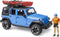 Wrangler jeep met kayak.