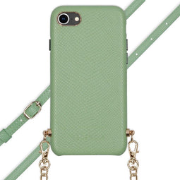 Selencia Hoesje Geschikt voor iPhone SE (2022) / SE (2020) / 8 / 7 / 6s / 6 Hoesje Met Koord - Selencia Aina Slang Hoesje met koord - Groen