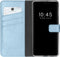 Selencia Hoesje Geschikt voor iPhone 13 Pro Max Hoesje Met Pasjeshouder - Selencia Echt Lederen Bookcase - Lichtblauw