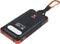 Xtorm Solar Powerbank met zaklamp 5.000 mAh - Powerbank Zonneenergie - Outdoor oplader op Zonne-energie – USB + USB-C uitgang - Oranje