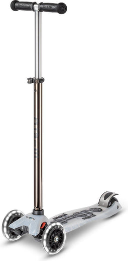 Micro Maxi Micro step Deluxe Flux LED | step / scooter in de kleur zwart voor kinderen vanaf 5 jaar | max 50 kg