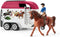 schleich HORSE CLUB Speelfigurenset - Avontuur met auto en paardentrailer - Kinderspeelgoed voor Jongens en Meisjes - 5 tot 12 jaar - 18 Onderdelen - 42535