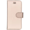 Accezz Wallet Softcase Bookcase - Geschikt voor iPhone 6/6s/7/8/SE (2020/2022) - 3 pashouders - Goud