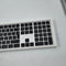 Apple Magic Keyboard - Draadloos toetsenbord met Touch ID en numeriek toetsenblok - QWERTY Nederlands - Zwart (2024)