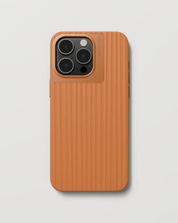 Nudient Bold Case - Soft Case - Gerecycled materiaal - Oranje
