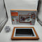 Denver PFF1042 - Digitale Fotolijst - 10.1 inch HD IPS Touchscreen - Hout Look - WiFi - 16GB