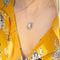 Yolora Dames Ketting met Hartjes Hanger en Kalpa Camaka Kristallen - Zilver kleurig - 18K Wit Verguld - Cadeauverpakking