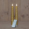Anna's Collection LED dinerkaarsen swirl - 3D vlam - goud - 23 cm (2 stuks)
