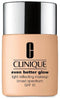 Clinique Even Better Glow Light Reflecting Makeup SPF 15 - CN 52 Neutral