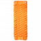 vidaXL - Kampeermatras - met - kussen - zelfopblazend - 1-persoons - oranje