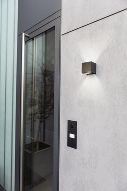 LUTEC Gemini Square Small - Wandlamp voor buiten - Up & Down - Aluminium armatuur - LED - 850 Lumen - 9W - 4000K wit licht - Donkergrijs