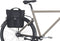 Basil GO - Enkele fietstas - 16 Liter - Waterafstotend - Reflectiedetails - Zwart