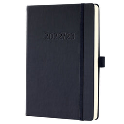 Sigel Conceptum - agenda 2023 - weekagenda - A5 - 22/23 - 18maands - 4-talig - zwart - hardcover. SI-C2301