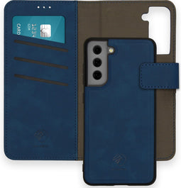 iMoshion Hoesje Geschikt voor Samsung Galaxy S21 FE Hoesje Met Pasjeshouder - iMoshion Uitneembare 2-in-1 Luxe Bookcase - Blauw