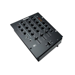 Numark M4 Total Black 3-kanaals scratch mixer
