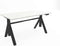 Zit-sta bureau Ypsos met Y-poot breed 160CM frame Aluminium (RAL9006) blad Antraciet eiken