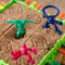 AVENTURIERS DES SABLES - Jeu De Société Et D'Action Sensoriel Avec Du Sable Magique Kinetic Sand - Affronte Les Sables Mouvants & Soit Le Dernier Explorateur Encore Debout Pour Gagner - Jeu 4 Ans +