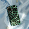 Selencia Hoesje Geschikt voor iPhone Xs / X Hoesje - Selencia Maya Fashion Backcover - groen