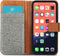 iMoshion Hoesje Geschikt voor iPhone 13 Hoesje Met Pasjeshouder - iMoshion Luxe Canvas Bookcase - Grijs
