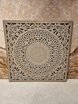 Houtsnijwerk paneel Barcelona handgemaakt burnt grey 120 x 120 cm