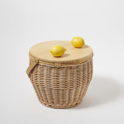 Sunnylife 2023 Round Picnic Cooler Basket Natural