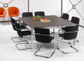 4 poots bureau vergadertafel Kubus 160x160cm bladkleur Robson Eiken framekleur Antraciet (Ral 7016)