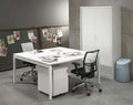 4 poots bureau vergadertafel Kubus 160x160cm bladkleur Robson Eiken framekleur Antraciet (Ral 7016)
