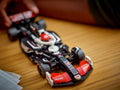 LEGO Speed Champions MoneyGram Haas F1 Team VF-24 - Racewagen Set - 1 F1 coureur minifiguur