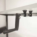 Dextro zit/sta hoogte slinger verstelbare Duo werkplek, bladmaat 2 x 160 x 80 cm., frame kleur aluminium RAL 9006 blad 25 mm. melamine Schaduwzwart