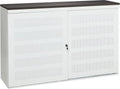 Schuifdeurkast met geperforeerde deuren breed 166CM diep 40CM hoogte 100CM bladkleur Lichtgrijs framekleur Wit (RAL9010)